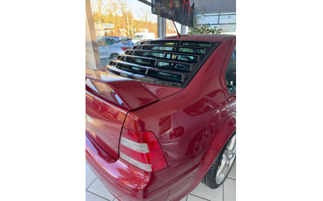 Накладка на заднее стекло Volkswagen Bora