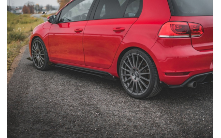 Накладки на пороги Volkswagen Golf 6