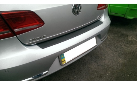 Накладка на задний бампер Volkswagen Passat B7