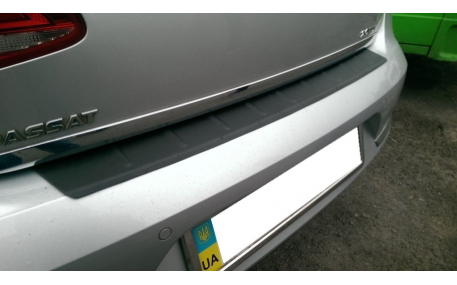 Накладка на задний бампер Volkswagen Passat B7