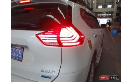 Фонари задние Nissan X-Trail T32