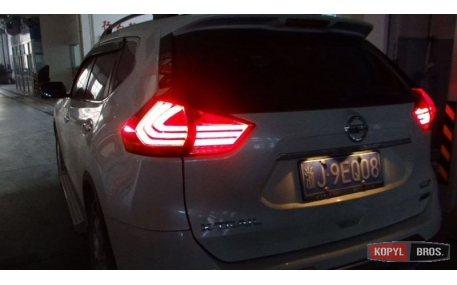 Фонари задние Nissan X-Trail T32