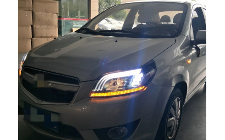 Фары передние Chevrolet Aveo T255