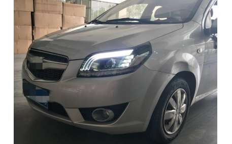 Фары передние Chevrolet Aveo T255