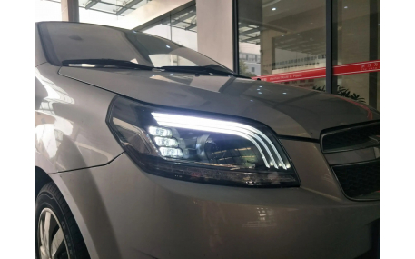 Фары передние Chevrolet Aveo T255