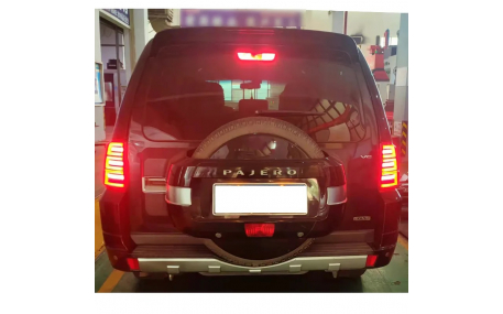 Фонари задние Mitsubishi Pajero Wagon 4