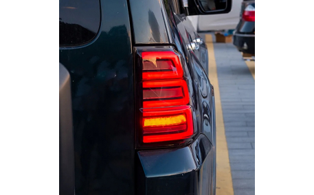 Фонари задние Mitsubishi Pajero Wagon 4