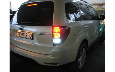 Фонари задние Subaru Forester SH
