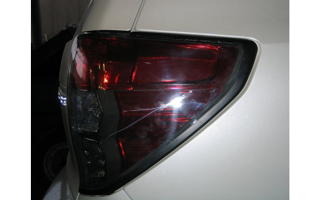 Фонари задние Subaru Forester SH