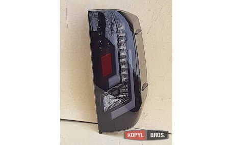 Фонари задние Toyota Tundra 2014-2021