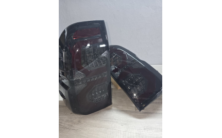 Фонари задние Toyota Hilux 2015-2020