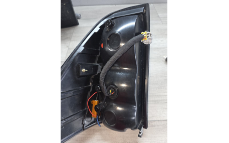 Фонари задние Toyota Hilux 2015-2020