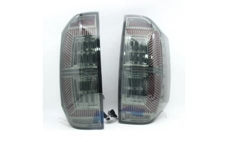 Фонари задние Toyota Tundra 2014-2021