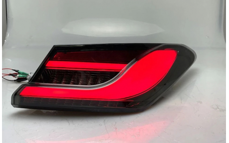 Фонари задние Toyota Camry V70