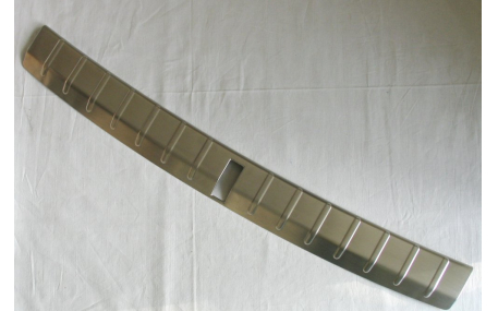 Накладка на задний бампер BMW X1 F48