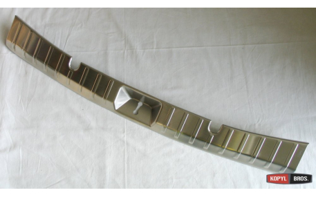 Накладка на задний бампер Subaru XV