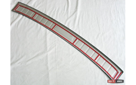 Накладка на задний бампер Subaru XV