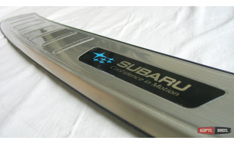 Накладка на задний бампер Subaru XV