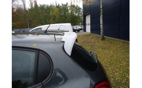 Спойлер Peugeot 208