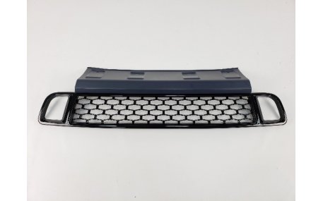 Решетка бампера Range Rover Vogue 2009-2012