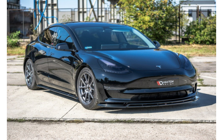Накладка передняя Tesla Model 3 2017-2023