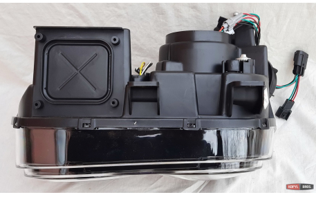 Фары передние Dodge Challenger