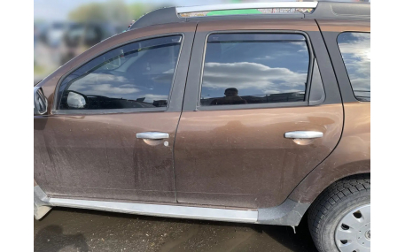Дефлекторы окон Renault Duster