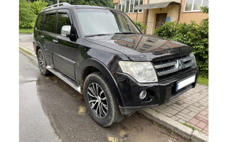 Дефлекторы окон Mitsubishi Pajero Wagon