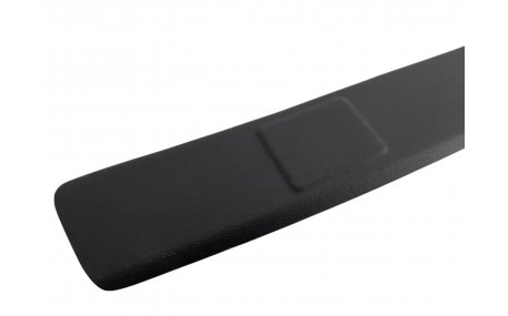 Накладка на задний бампер Audi Q7