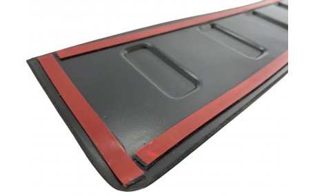 Накладка на задний бампер Ford B-Max