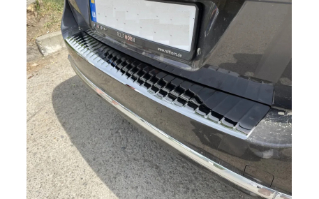 Накладка на задний бампер Volkswagen Passat B7