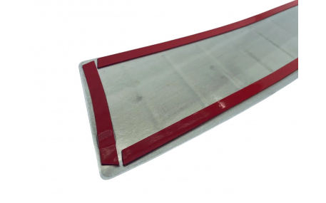 Накладка на задний бампер Volkswagen Golf 7