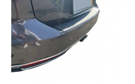 Накладка на задний бампер Volkswagen Passat B8