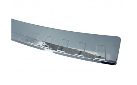 Накладка на задний бампер Ford C-Max