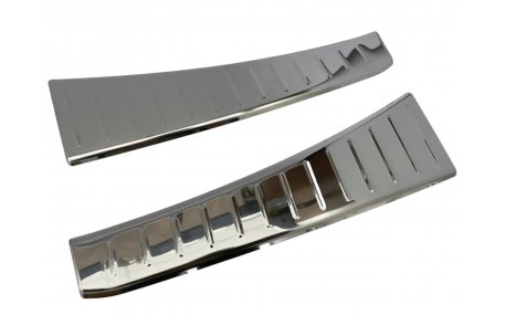 Накладка на задний бампер Ford Kuga MK2