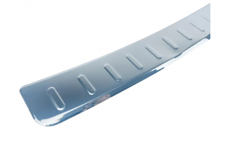 Накладка на задний бампер Skoda Rapid