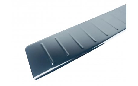 Накладка на задний бампер Volkswagen Golf 7