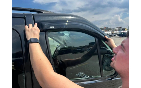 Дефлекторы окон Opel Vivaro