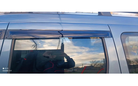 Дефлекторы окон Renault Logan MCV 2004-2013