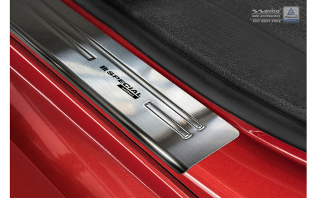 Накладки на пороги BMW X6 F16