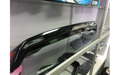 Спойлер Toyota Land Cruiser Prado 120