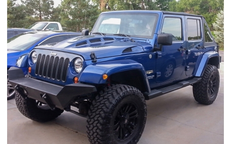 Капот Jeep Wrangler