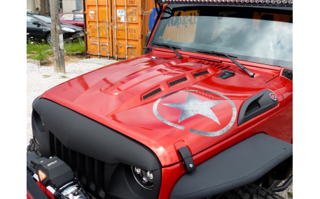 Капот Jeep Wrangler