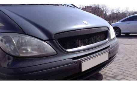 Решетка радиатора Mercedes Vito W639 2003-2010
