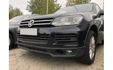Накладка передняя Volkswagen Touareg