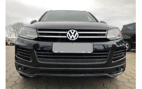 Накладка передняя Volkswagen Touareg