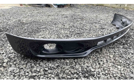 Накладка передняя Volkswagen Touareg