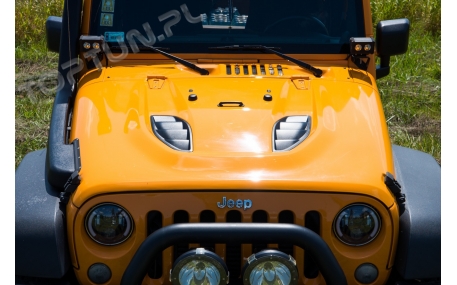 Капот Jeep Wrangler