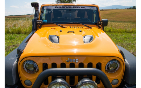 Капот Jeep Wrangler