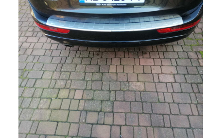 Накладка на задний бампер Audi Q5